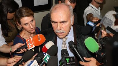 Pensa,scrupolo averlo danneggiato, iscrizione a sua garanzia Pensa,scrupolo averlo danneggiato, iscrizione a sua garanzia