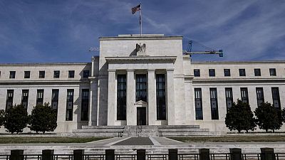 الاحتياطي الأمريكي يبقي الفائدة مستقرة مع الإقرار بتعاف "متنام" الاحتياطي الأمريكي يبقي الفائدة مستقرة مع الإقرار بتعاف "متنام"