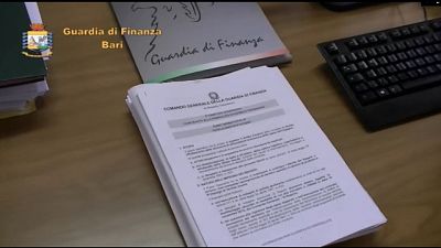 Inchiesta Bari pirateria digitale, sinora 300 canali sequestrati Inchiesta Bari pirateria digitale, sinora 300 canali sequestrati