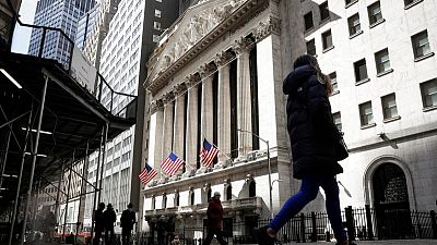 ستاندرد أند بورز 500 يغلق منخفضا بعد تثبيت الفائدة الأمريكية ستاندرد أند بورز 500 يغلق منخفضا بعد تثبيت الفائدة الأمريكية