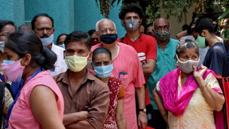 إصابات كورونا في الهند تتجاوز 18 مليونا