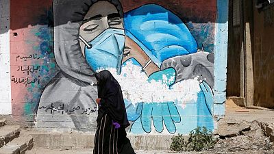 مسؤول: أرقام إصابات كورونا لا تعكس الوضع الحقيقي للحالة الوبائية بين الفلسطينيين مسؤول: أرقام إصابات كورونا لا تعكس الوضع الحقيقي للحالة الوبائية بين الفلسطينيين