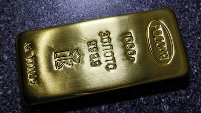 Demanda mundial de oro cae a mínimos de 13 años, ya que China compra pero inversores venden: WGC Demanda mundial de oro cae a mínimos de 13 años, ya que China compra pero inversores venden: WGC