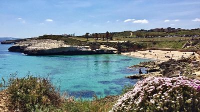 Tragedia in spiaggia a Porto Torres, vittima una 32enne Tragedia in spiaggia a Porto Torres, vittima una 32enne
