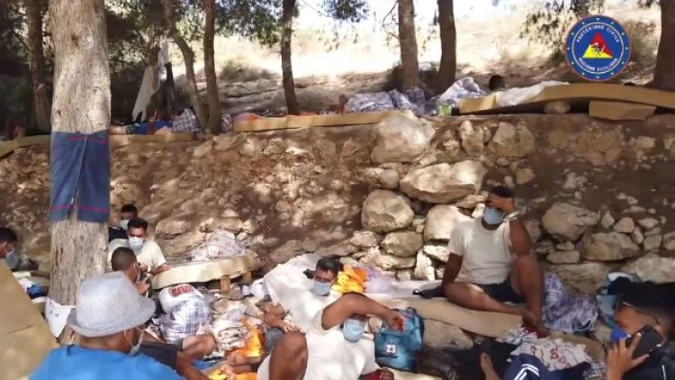 Governatore posta video visita task force in hotspost Lampedusa