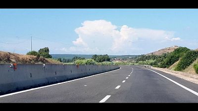 Limite è 90, 3.300 euro di multa ad automobilista 50enne Limite è 90, 3.300 euro di multa ad automobilista 50enne