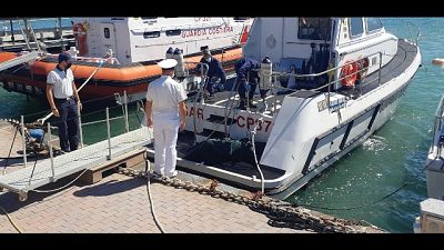 Trovato da alcuni pescatori, sale a 4 numero vittime Trovato da alcuni pescatori, sale a 4 numero vittime