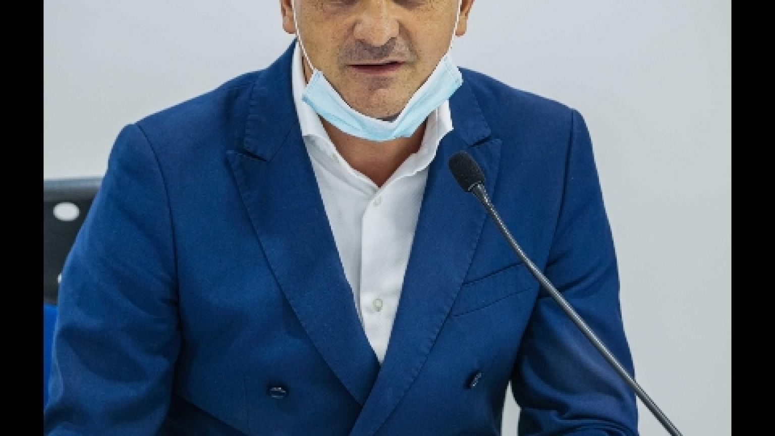 Governatore, nell'anno del Covid è ingiustificabile