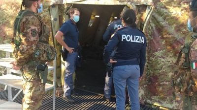 Operazione Polizia frontiera Trieste e Esercito.Afgani,bengalesi