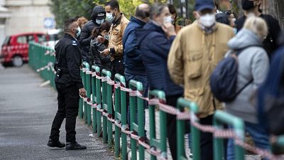 Lombardia quasi mille positivi in più,Campania 769.Intensive +29 Lombardia quasi mille positivi in più,Campania 769.Intensive +29
