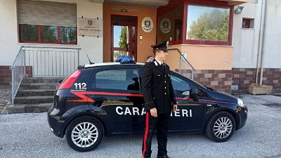 Segregata in casa per anni, isolata e maltrattata a Marotta Segregata in casa per anni, isolata e maltrattata a Marotta