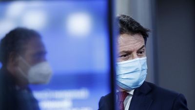Il premier da Bruxelles commenda la decisione della Campania