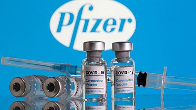 Pfizer y BioNTech buscan extender a adolescentes uso de vacuna para COVID-19 en Europa Pfizer y BioNTech buscan extender a adolescentes uso de vacuna para COVID-19 en Europa