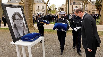 French PM pays tribute to slain police worker French PM pays tribute to slain police worker