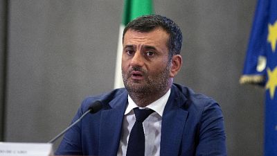 Decaro, 'occorre saldare un patto Stato-cittadini' Decaro, 'occorre saldare un patto Stato-cittadini'