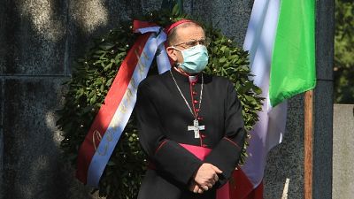 Arcidiocesi, è asintomatico Arcidiocesi, è asintomatico