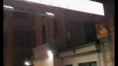 Si diffonde moda intrufolarsi in ospedali per fare foto e video Si diffonde moda intrufolarsi in ospedali per fare foto e video