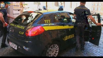 Tre arresti a Roma, coinvolti anche vigili. Indagine della Gdf