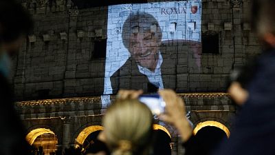 Annuncio della sindaca Raggi, lo ricorderemo sempre così Annuncio della sindaca Raggi, lo ricorderemo sempre così