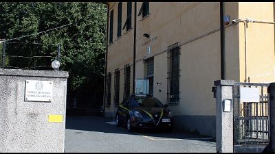 Operazione Gdf in tutta Italia sequestrata merce per mezzo mln Operazione Gdf in tutta Italia sequestrata merce per mezzo mln