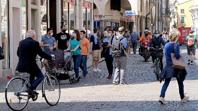 'Se salta una domenica di spritz non cade il mondo' 'Se salta una domenica di spritz non cade il mondo'