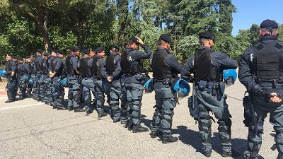 Tappezzata sede Ente sanitario, nessun problema ordine pubblico Tappezzata sede Ente sanitario, nessun problema ordine pubblico
