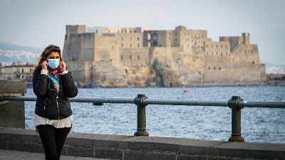 Oggi due denunciati,venivano da fuori Comune per comprare dolci Oggi due denunciati,venivano da fuori Comune per comprare dolci