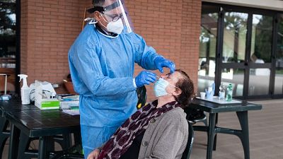 In distribuzione primi 50mila test. Presto test per influenza In distribuzione primi 50mila test. Presto test per influenza