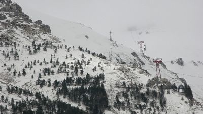 Per accumuli di neve bloccata strada per Campo Imperatore Per accumuli di neve bloccata strada per Campo Imperatore