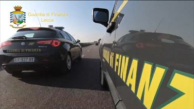 Per inquirenti è frutto di attività criminose Per inquirenti è frutto di attività criminose