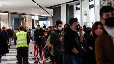 Assessore sanità Lazio,"comportamenti assurdi,benzina per Covid" Assessore sanità Lazio,"comportamenti assurdi,benzina per Covid"