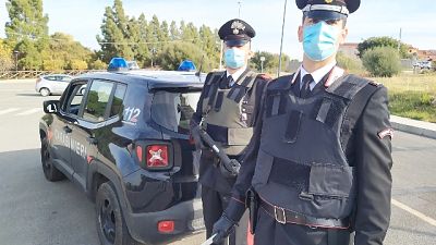 A Trieste, Carabinieri hanno anche sanzionato clienti e titolare A Trieste, Carabinieri hanno anche sanzionato clienti e titolare