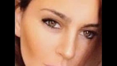 Fendenti al viso e al collo, molte coltellate mortali Fendenti al viso e al collo, molte coltellate mortali