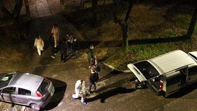 Lei non avrebbe reagito ad aggressione. Autopsie lunedì Lei non avrebbe reagito ad aggressione. Autopsie lunedì