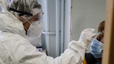Altri 41 contagi individuati con test antigenici Altri 41 contagi individuati con test antigenici