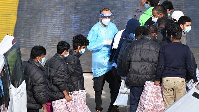 Tunisini stavano per essere portati a Trapani Tunisini stavano per essere portati a Trapani