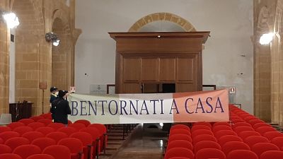 Aula eletta quartier generale dei familiari dei pescatori Aula eletta quartier generale dei familiari dei pescatori