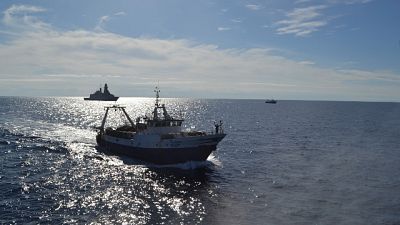 Comandante del Medinea, voglio lavorare non fare guerra Comandante del Medinea, voglio lavorare non fare guerra