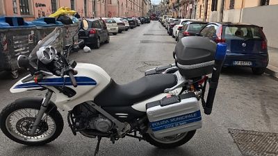 Verifiche Polizia locale a 288 persone e 26 attività commerciali Verifiche Polizia locale a 288 persone e 26 attività commerciali