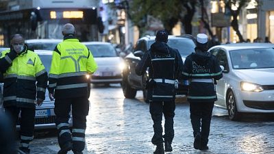 Sequestrati anche mille prodotti illegali Sequestrati anche mille prodotti illegali