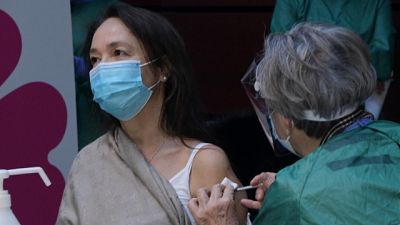 Prima fiala a Ariella Breda,per prima individuò virus in regione Prima fiala a Ariella Breda,per prima individuò virus in regione