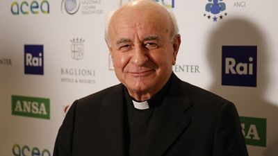 Mons. Paglia, una luce che si accende in un tunnel finora buio Mons. Paglia, una luce che si accende in un tunnel finora buio