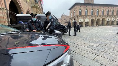 Nel Bolognese, l'uomo stava andando a fare tampone di controllo Nel Bolognese, l'uomo stava andando a fare tampone di controllo
