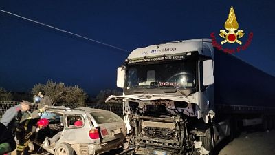 Nel Siracusano,rientravano a casa dopo giornata lavoro sui campi Nel Siracusano,rientravano a casa dopo giornata lavoro sui campi