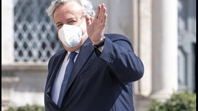 Per elementari e medie opzione presenza, 'valutare con prudenza' Per elementari e medie opzione presenza, 'valutare con prudenza'