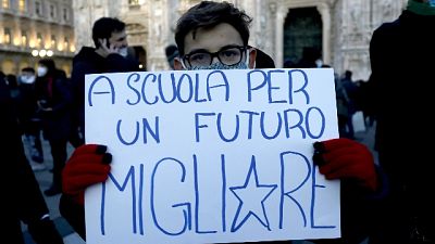 Oggi anche Lazio, Umbria, Sicilia, E-R. Per 4 rientro 1 febbraio Oggi anche Lazio, Umbria, Sicilia, E-R. Per 4 rientro 1 febbraio