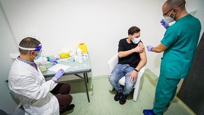 Somministrato a oggi il 63,5% delle dosi distribuite Somministrato a oggi il 63,5% delle dosi distribuite