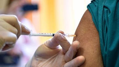 Inoculate 33.887 dosi su 48.280, atteso terzo lotto Pfizer Inoculate 33.887 dosi su 48.280, atteso terzo lotto Pfizer