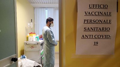 Aumento percentuale guariti è due volte e mezzo nuovi positivi Aumento percentuale guariti è due volte e mezzo nuovi positivi