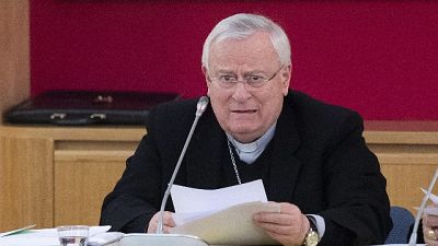 Card. Bassetti, 'ore di incertezza per il nostro Paese' Card. Bassetti, 'ore di incertezza per il nostro Paese'